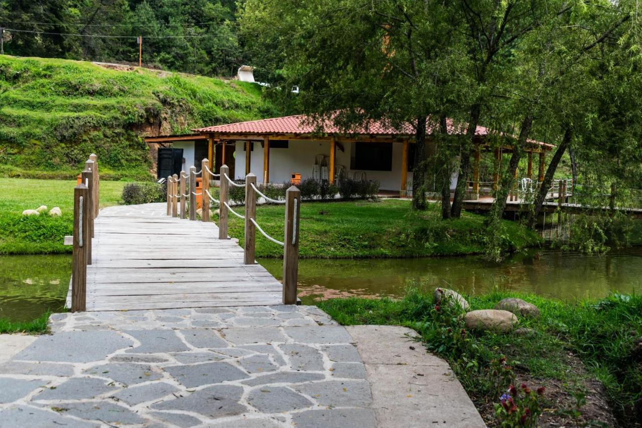 Casa Montana Hotel Chichicastenango Eksteriør bilde